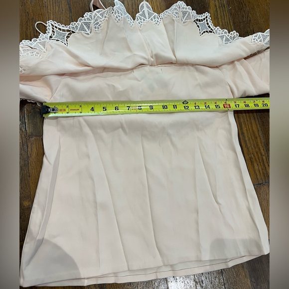 Material World crop tops - Picture 3 of 7